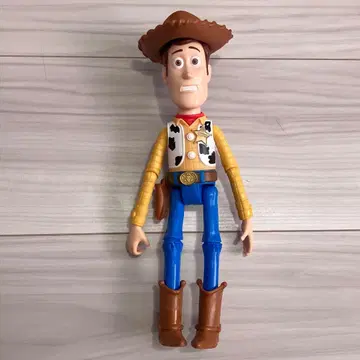 토이스토리 우디 피규어