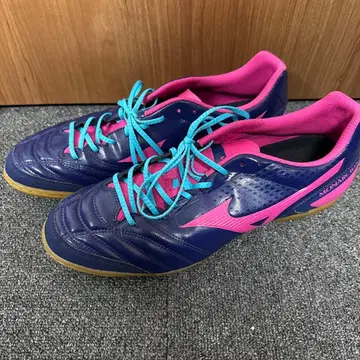 MIZUNO 모나르시다 풋살화