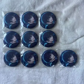 18TRIP 에이트리 총운첨 캔뱃지