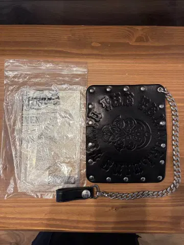 텐더 로인 Tenderloins HOSANNA 지갑 체인