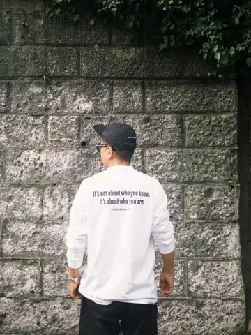 Divided States of Olive 포켓 롱T XL