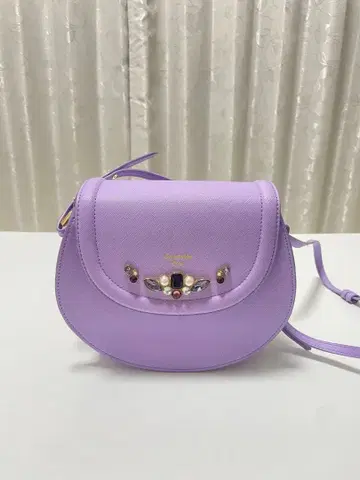 사만사 베가 라벤더 디즈니 콜라보 숄더백