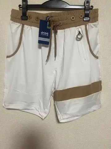 MUTA MARINE 화이트 베이지 숏팬츠