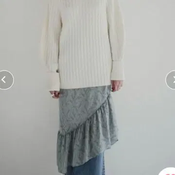 CLANE 비대칭 플리츠 플라워 스커트 16109-6001