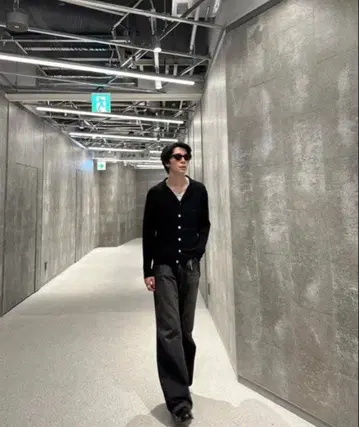 SECOND/LAYER 23SS 드롭 숄더 가디건