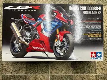 타미야 혼다 CBR1000RR-R 파이어블레이드 SP