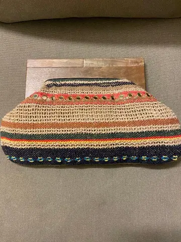 Lovestitch 스트라이프 니트 클러치백 보헤미안
