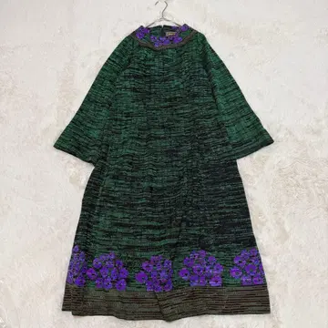 [새상품급] 사이토 토요코 니트 원피스