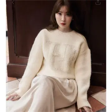 Herlipto H Boa Logo Knit Pullover
