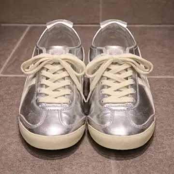 새상품급 오니츠카타이거 멕시코 66 실버