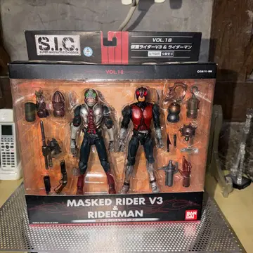 SIC Vol.18 가면라이더 V3 & 라이더맨