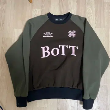 BOTT UMBRO 맨투맨