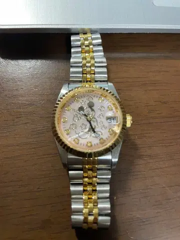 디즈니 미키마우스 시계