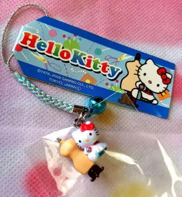 HELLO KITTY 디자이너 스트랩 끈매듭 초레어