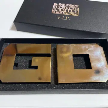 G-DRAGON 2013 WORLD TOUR V.I.P. 사양