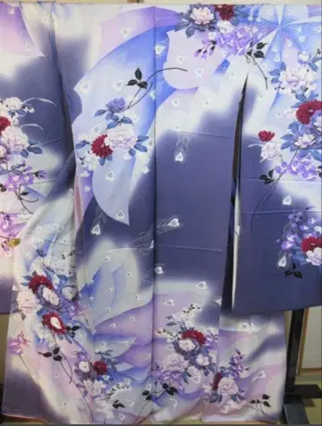 후리소데 가봉 미재단 미착용 보라색 계열 공작 모란 문양 새상품급
