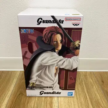Grandista 샹크스 피규어