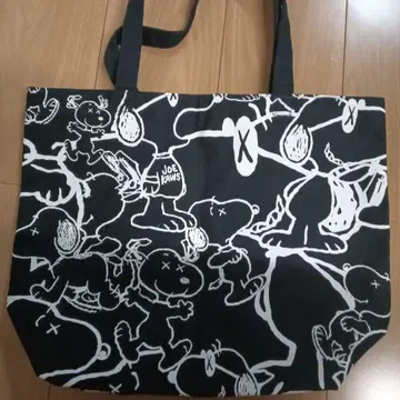 KAWS UNIQLO 스누피 토트 최종 가격 인하