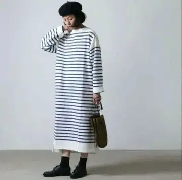 새상품급 LENO 원피스 보더