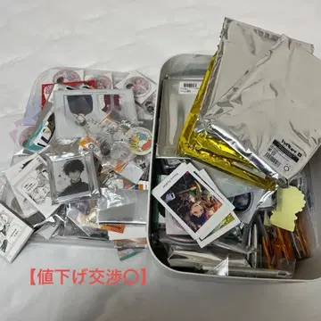 캐릭터 굿즈 묶음 판매 [ 가격 인하 협상 ]