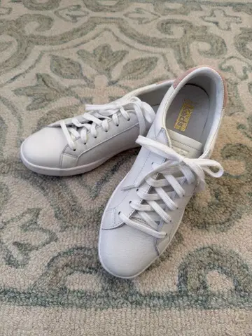 keds 케즈 화이트 가죽 스니커즈 24.5cm 미사용