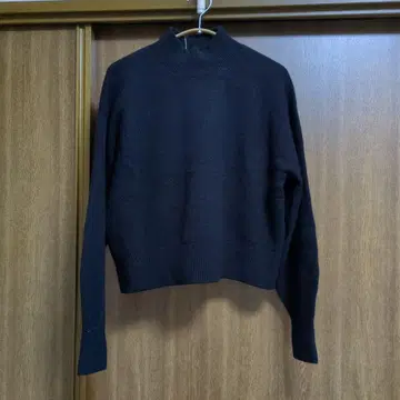 [ 새상품 ] 야마다야 Aga 다크 네이비 캐시미어 스와 니트 하이넥