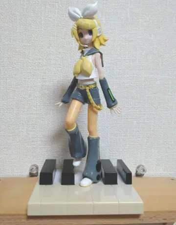 VOCALOIDO 카가미네 린 엑스트라 피규어 SEGA