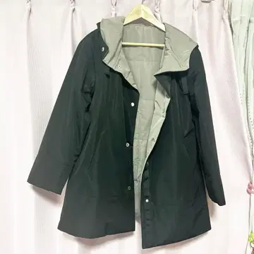 두클라쎄 후드 부착 리버서블 자켓