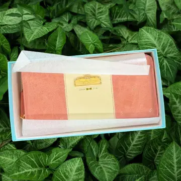 Samantha Thavasa 핑크 크림 장지갑