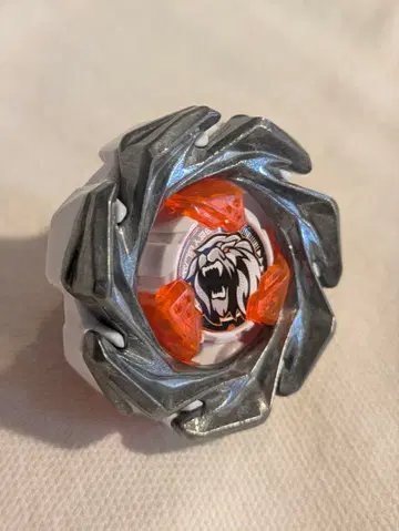 미사용 새상품 ] 베이블레이드X 레온 크레스트 9-80K