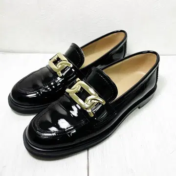 ODETTE E ODILE 체인 로퍼 22.5cm 에나멜