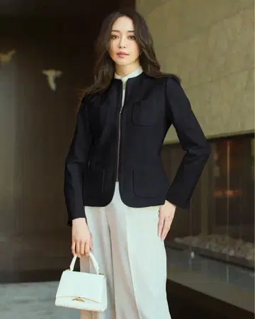 현행 모델 두클라쎄 더 클래스 스트레치 개버딘 지퍼 노카라 자켓