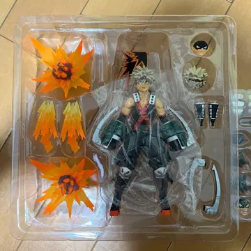 나의 히어로 아카데미아 바쿠고 카츠키 피규어