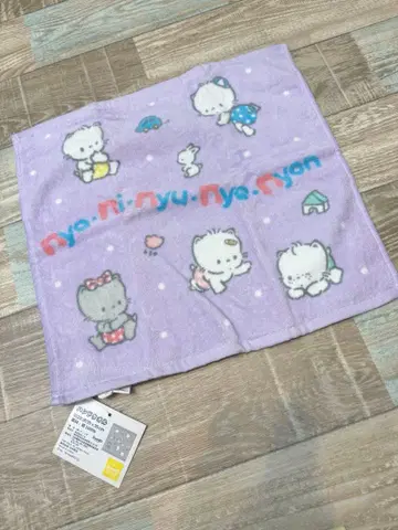 택 포함 새상품 냐니뉴녜뇽 핸드 타월 헤이세이 레트로