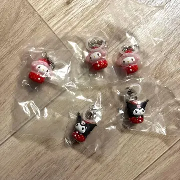 산리오 딸기 마크 액세서리 마이멜로디 쿠로미 세트