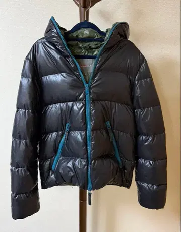 DUVETICA 듀베티카 다운 자켓 사이즈 48