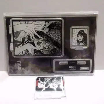 [ 새상품 ] 이토 준지 매니아 복권 토미에 아크릴 스탠드 캔뱃지 사진