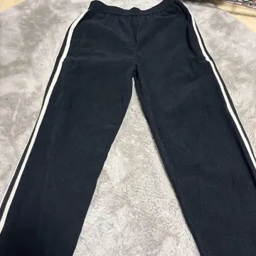 글로벌 워크 블랙 스트라이프 바지