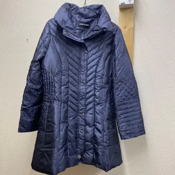 LAPINE BLANCHE 네이비 다운 자켓