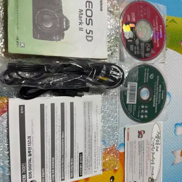 Canon EOS 5D Mark II + EF 28-70mm F2.8 | 브랜드 중고거래 플랫폼