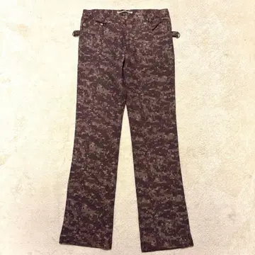 beautybeast COSPA 디지털 카모 팬츠