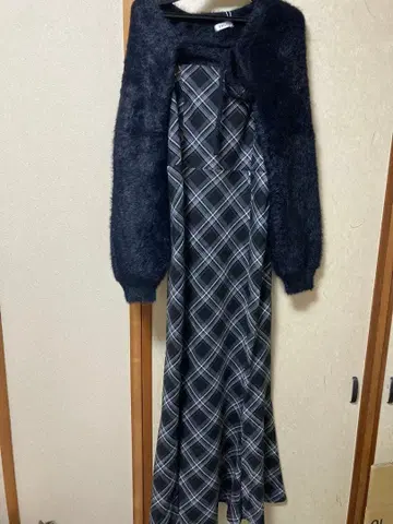 INGNI 샤기 니트 볼레로 + 머메이드 원피스 세트 블랙 체크