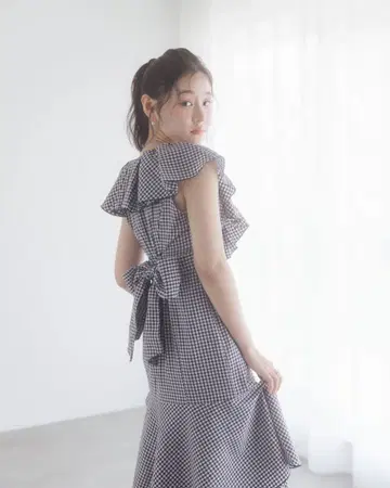 elise gingham check frill one-piece