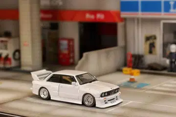 1/64 스트릿 웨폰 BMW E30 M3 LTO 화이트