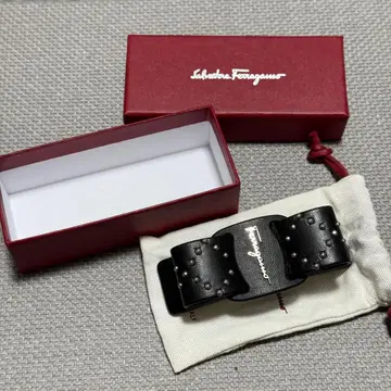 페라가모 머리핀