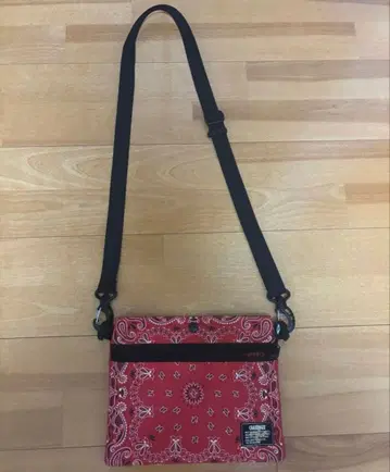 CHALLENGER 챌린저 사코슈 레드