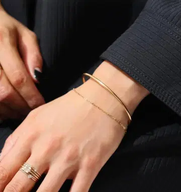 Lilas 2.5 파이프 C형 뱅글 K10