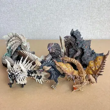 몬스터 헌터 스탠다드 모델 PLUS 피규어 모음