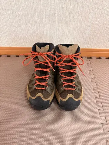 트레킹 슈즈 방수성 브라운/오렌지