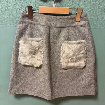 LODISPOTTO 퍼 부착 포켓 그레이 타이트 스커트 S